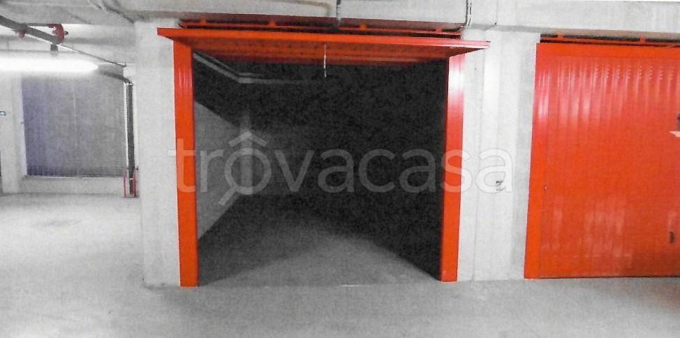 appartamento in vendita a Milano in zona Dergano