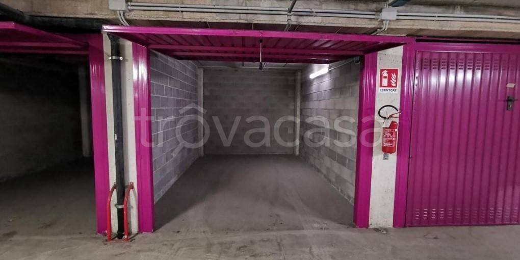 appartamento in vendita a Milano in zona Dergano