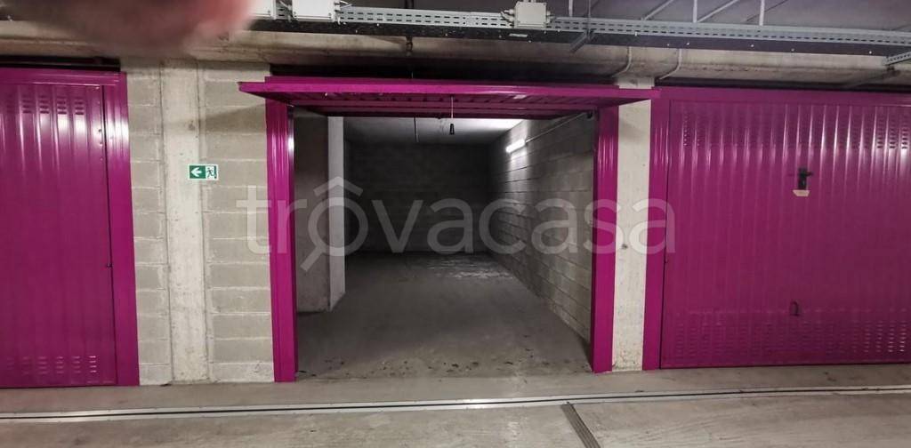 appartamento in vendita a Milano in zona Dergano