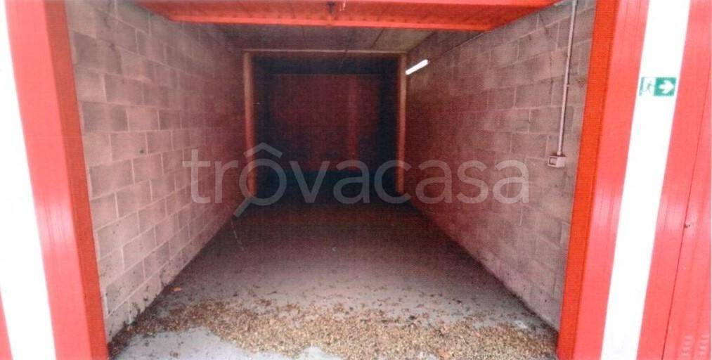 appartamento in vendita a Milano in zona Dergano