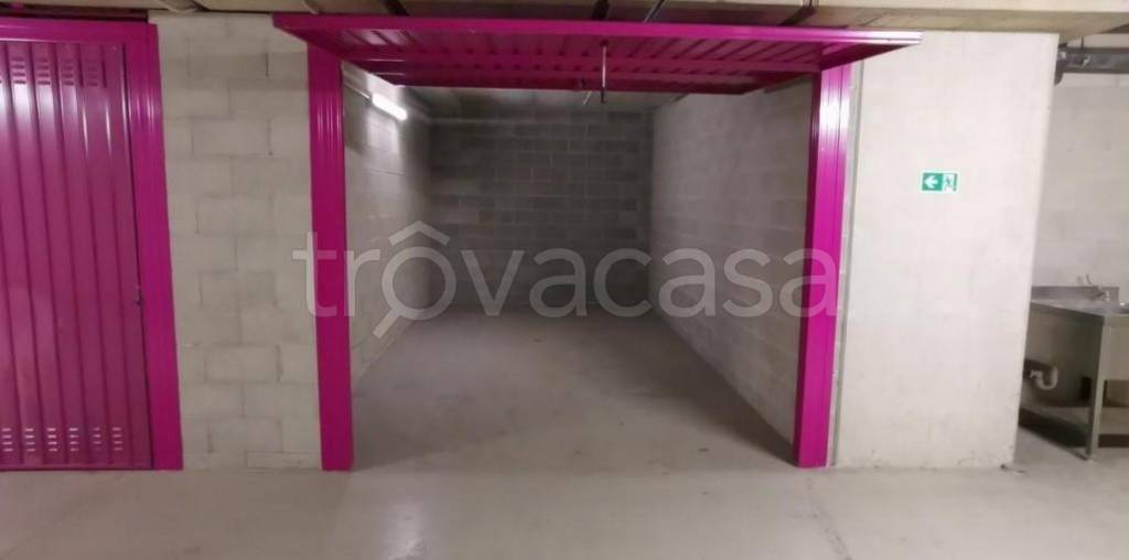 appartamento in vendita a Milano in zona Dergano