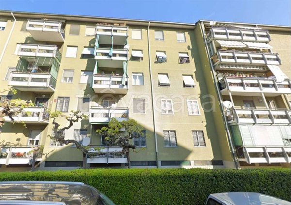 appartamento in vendita a Milano in zona Quarto Oggiaro