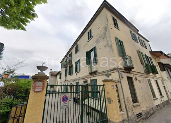appartamento in vendita a Milano in zona Quarto Oggiaro