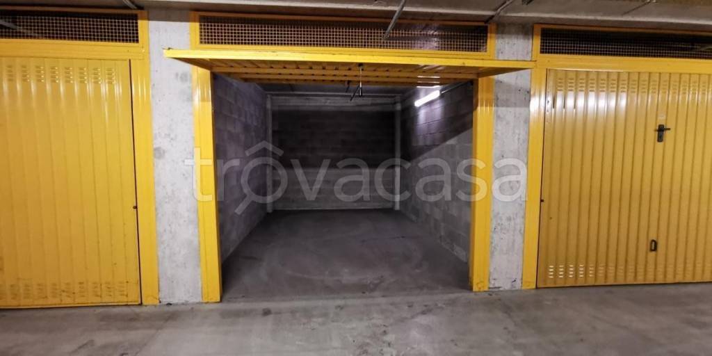 locale di sgombero in vendita a Milano in zona Dergano