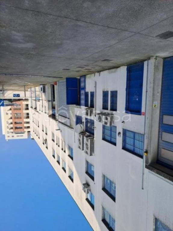 negozio in vendita a Milano in zona Niguarda