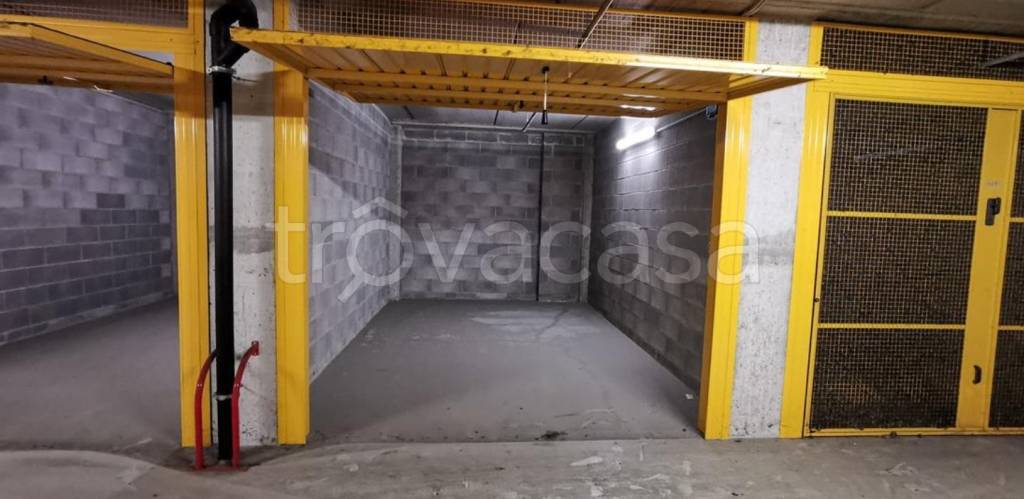 appartamento in vendita a Milano in zona Dergano