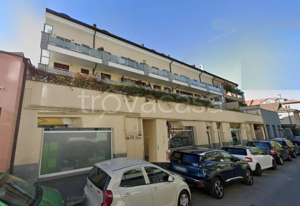 appartamento in vendita a Milano in zona Dergano