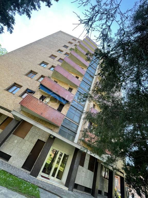 appartamento in vendita a Milano in zona Città Studi