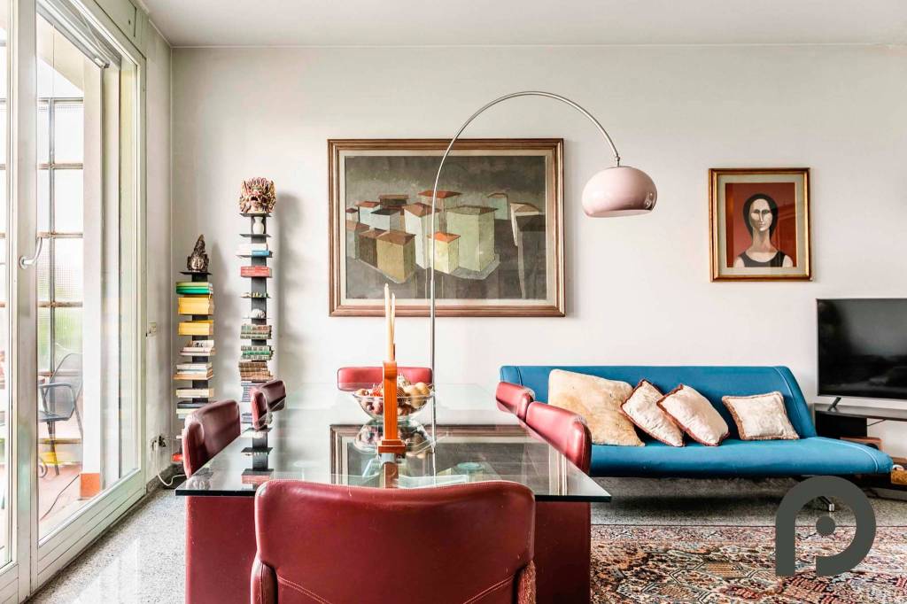 appartamento in vendita a Milano in zona Gallaratese