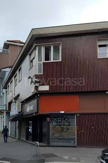 appartamento in vendita a Milano in zona Crescenzago
