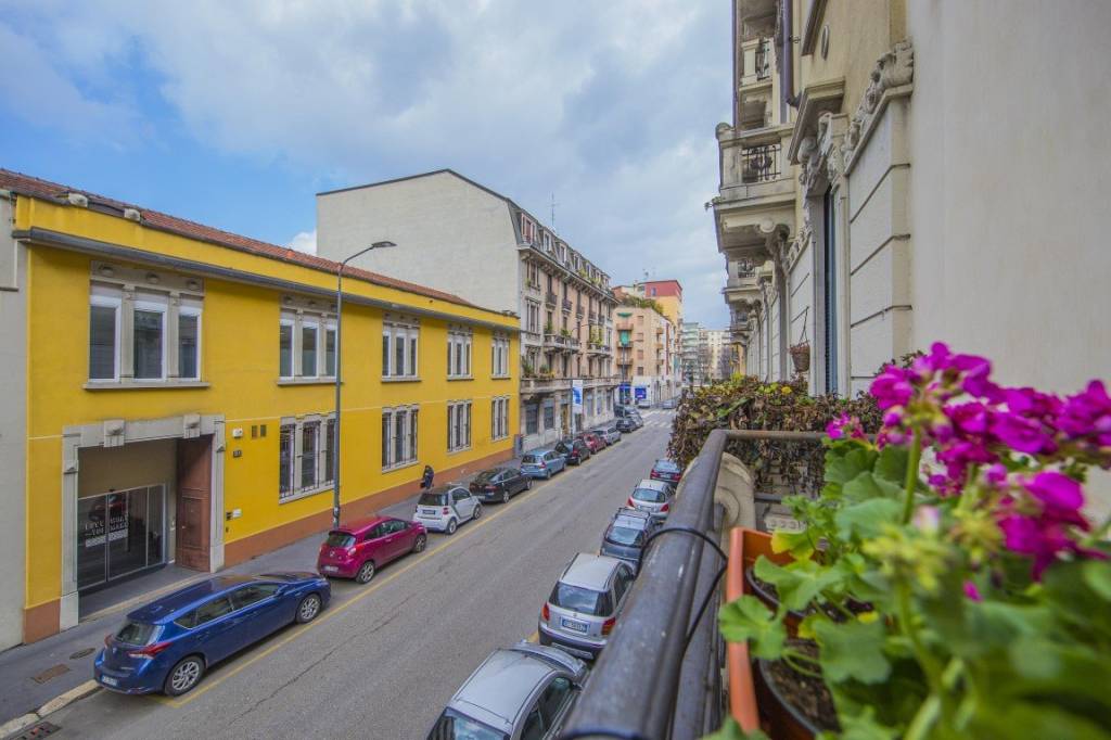 appartamento in vendita a Milano in zona Isola