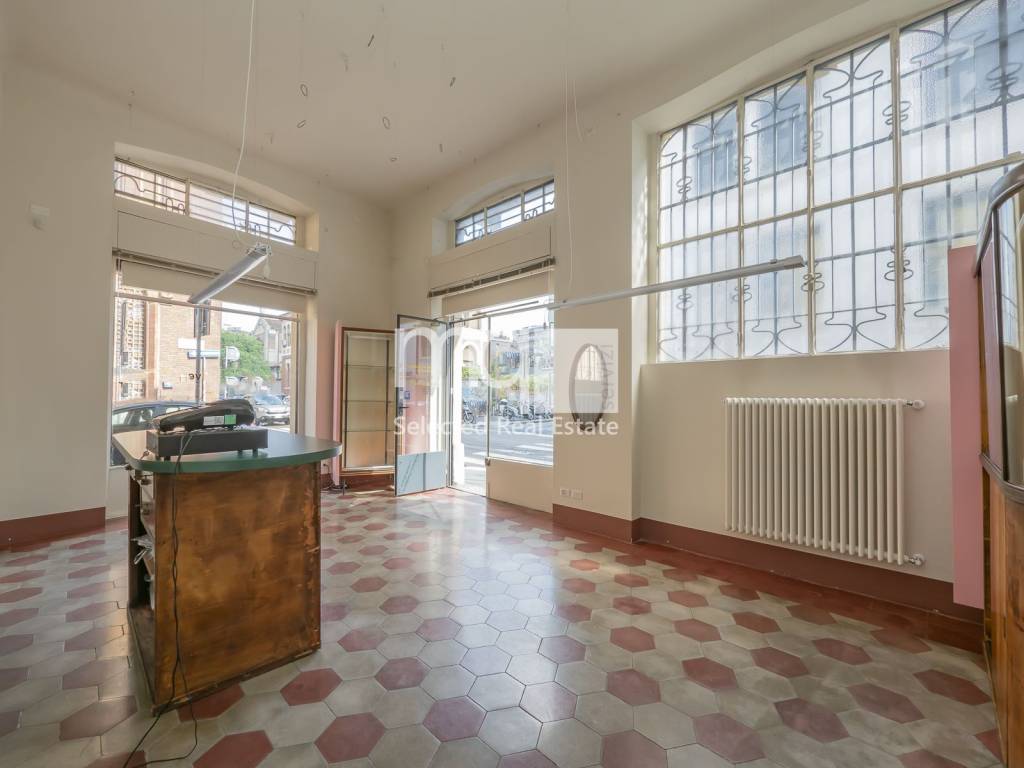 appartamento in vendita a Milano in zona Sempione