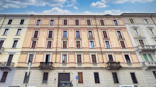 appartamento in vendita a Milano in zona Città Studi