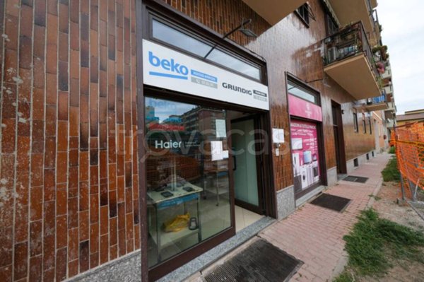 appartamento in vendita a Milano in zona Piazzale Lodi