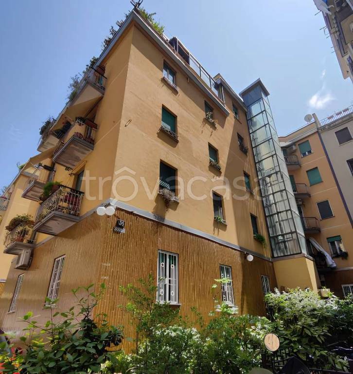 appartamento in vendita a Milano