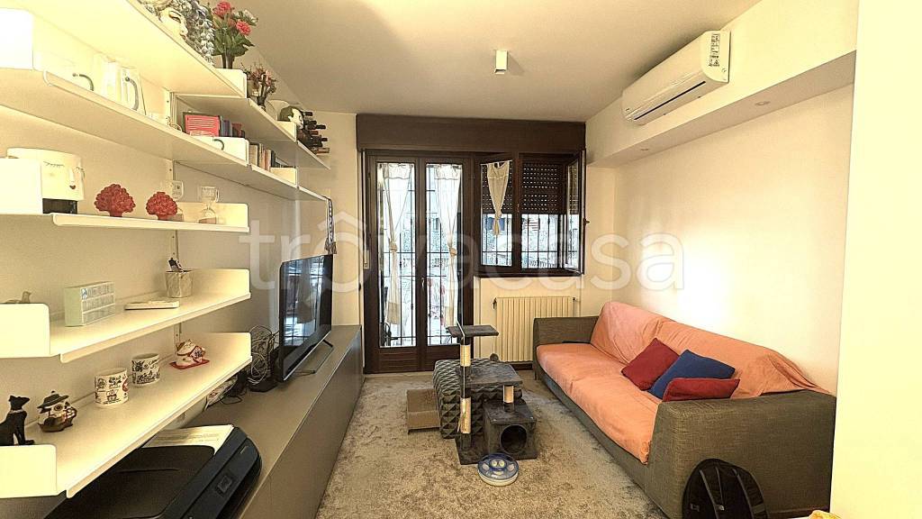appartamento in vendita a Milano in zona San Siro