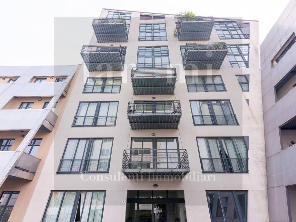 appartamento in vendita a Milano in zona Rogoredo