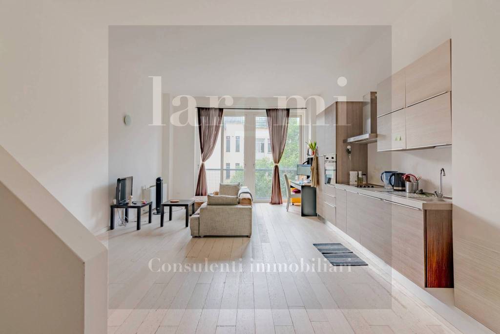 appartamento in vendita a Milano in zona Corvetto