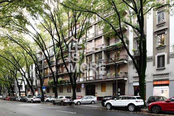 appartamento in vendita a Milano in zona Città Studi