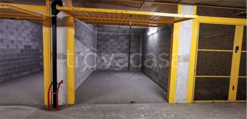 appartamento in vendita a Milano in zona Dergano