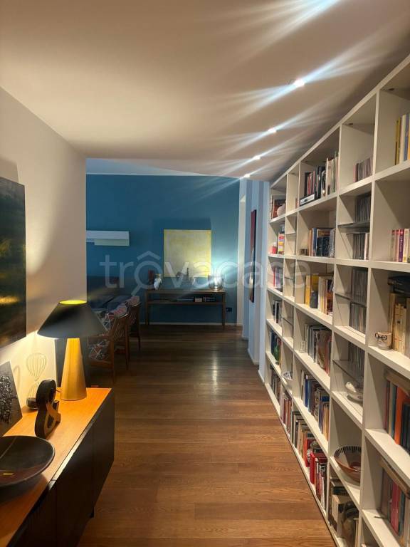 appartamento in vendita a Milano in zona Bovisa