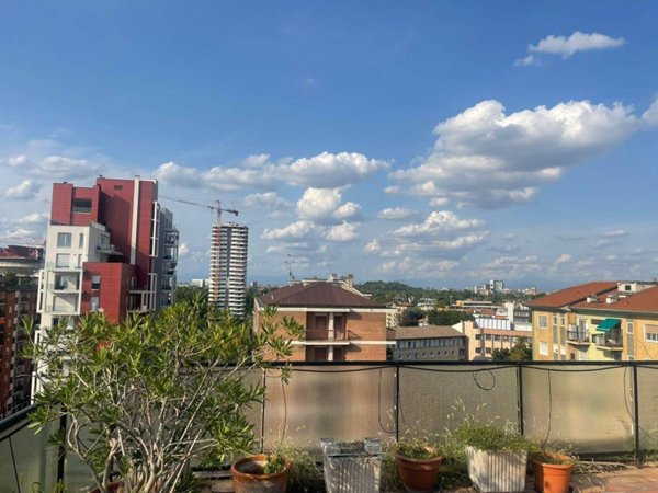 appartamento in vendita a Milano in zona San Siro