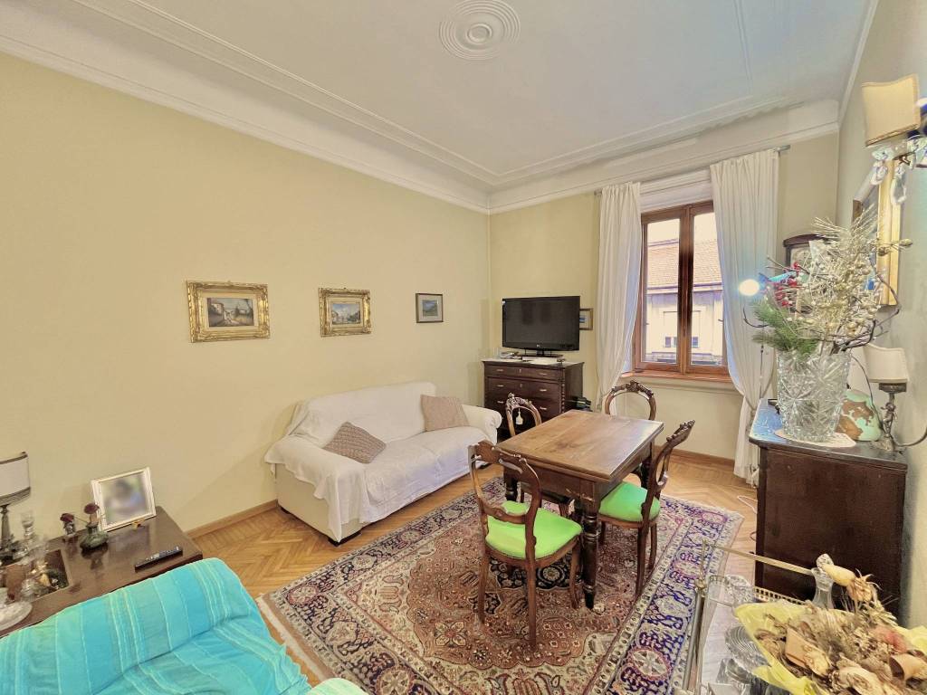 appartamento in vendita a Milano in zona Porta Romana