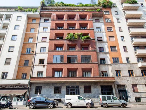 appartamento in vendita a Milano in zona Centro Direzionale