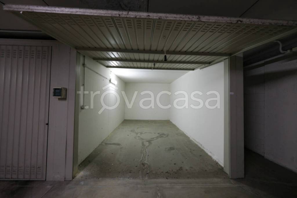 appartamento in vendita a Milano in zona Precotto