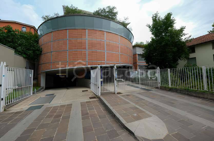 appartamento in vendita a Milano in zona Precotto