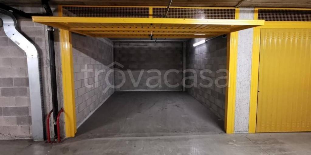 appartamento in vendita a Milano in zona Dergano