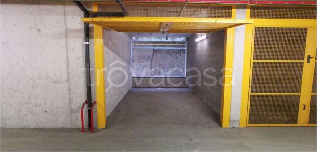 appartamento in vendita a Milano in zona Dergano