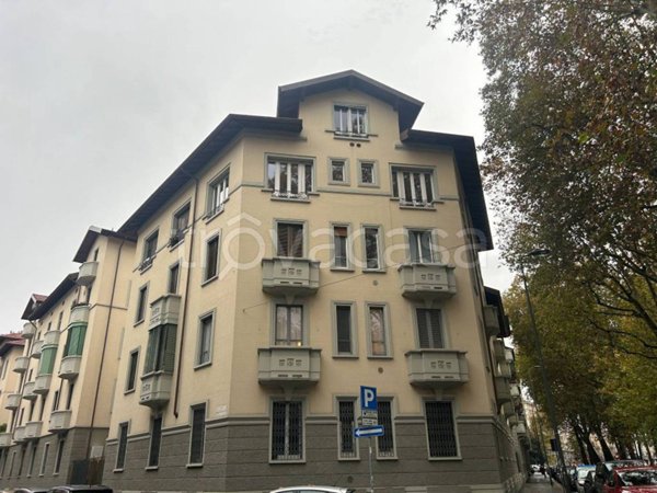 appartamento in vendita a Milano in zona Città Studi