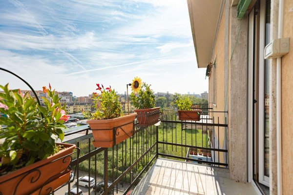 appartamento in vendita a Milano in zona Quarto Oggiaro