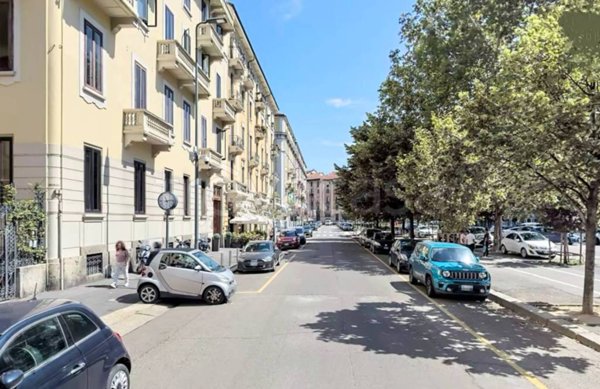 casa indipendente in vendita a Milano