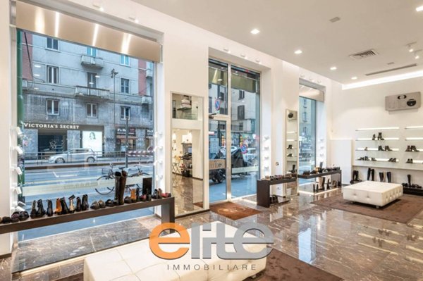 negozio in vendita a Milano