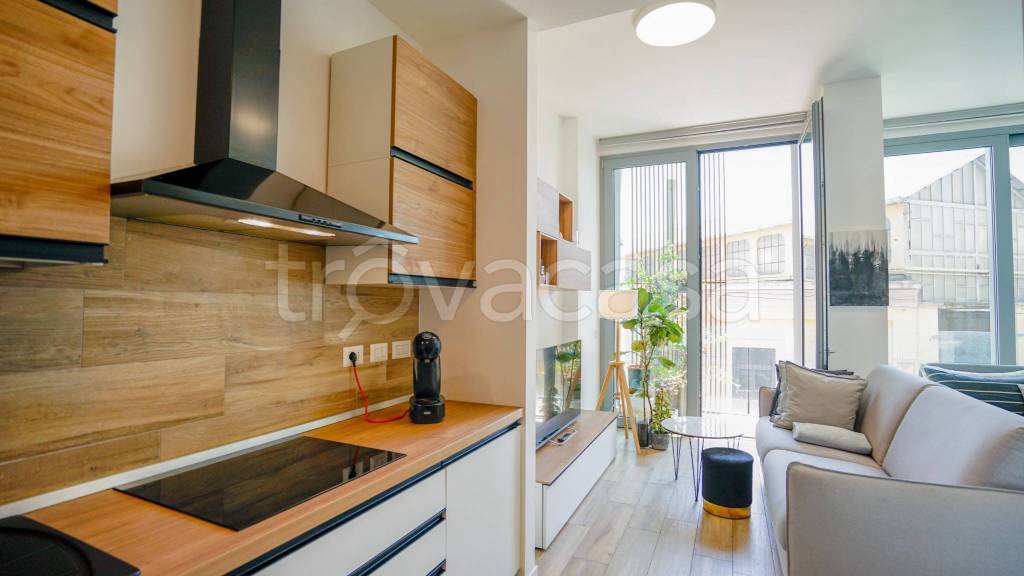 appartamento in vendita a Milano in zona Isola