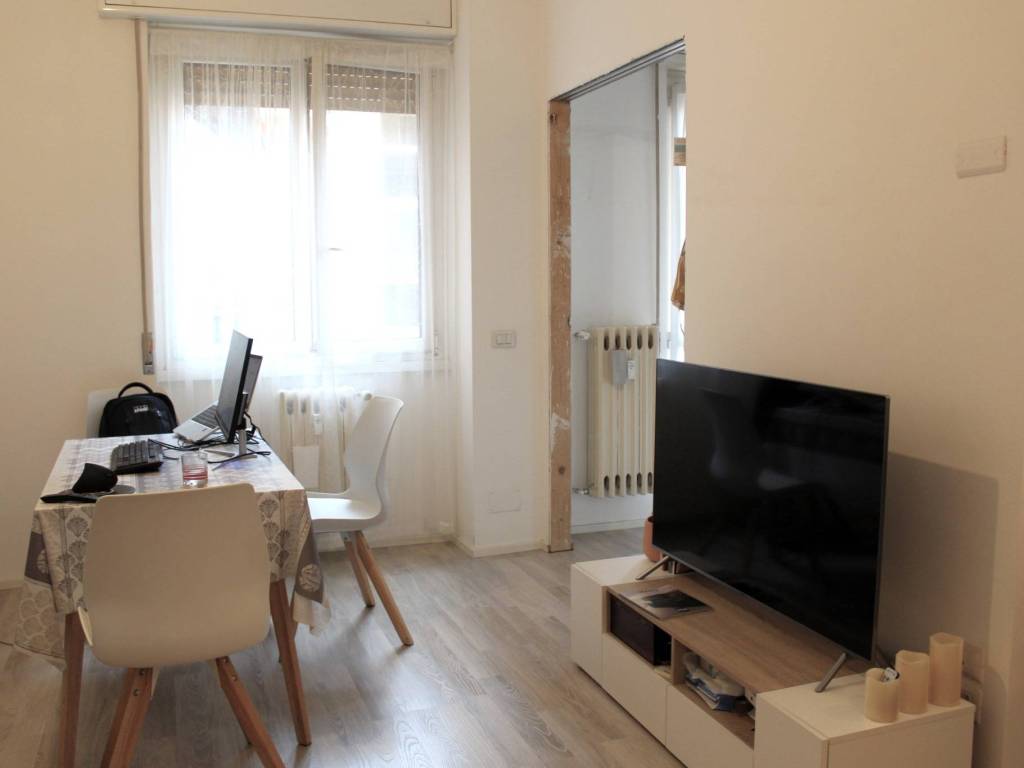 appartamento in vendita a Milano in zona Crescenzago