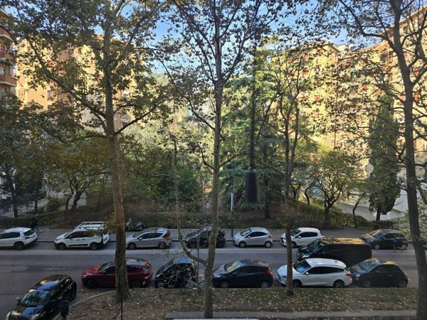 appartamento in vendita a Milano in zona Lorenteggio