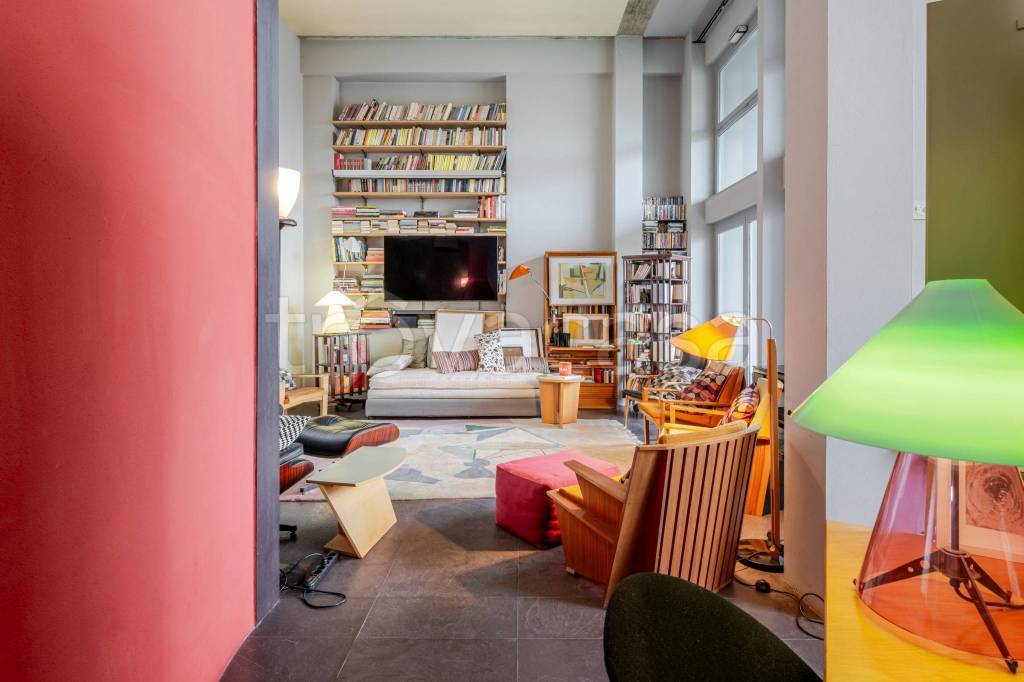 appartamento in vendita a Milano in zona San Cristoforo