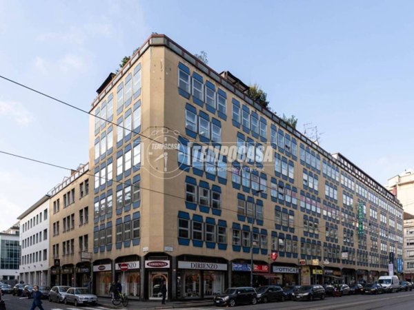 appartamento in vendita a Milano in zona Centro Direzionale