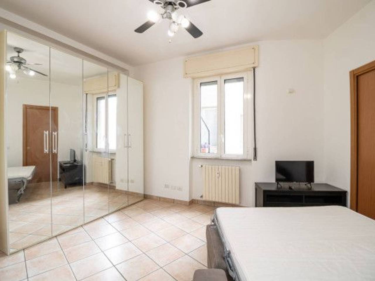 appartamento in vendita a Milano in zona Casoretto