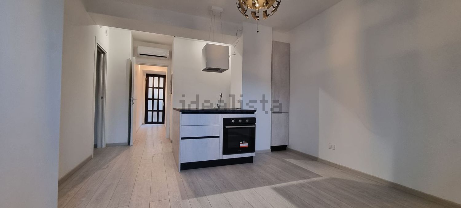 appartamento in vendita a Milano in zona Piazzale Lodi