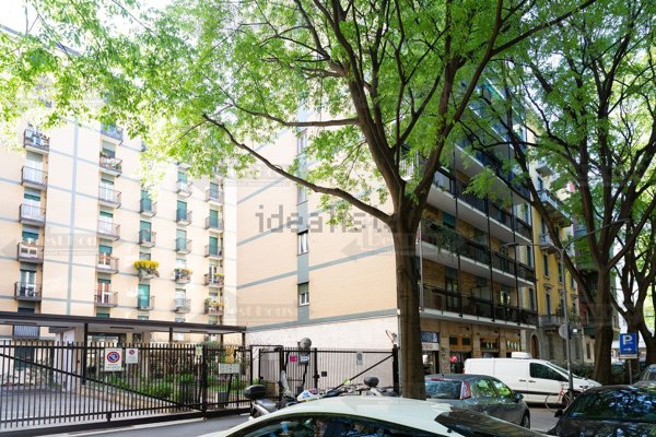 appartamento in vendita a Milano in zona Città Studi