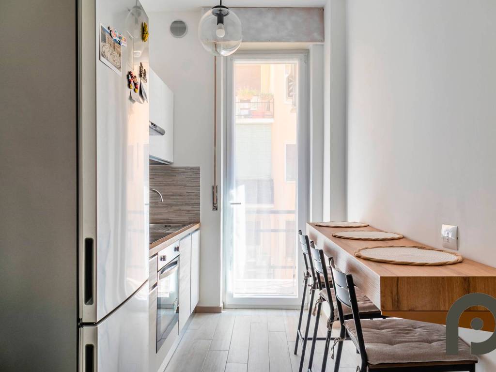 appartamento in vendita a Milano in zona Sempione