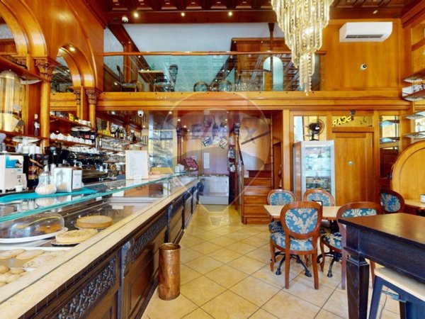 negozio in vendita a Milano in zona Porta Romana