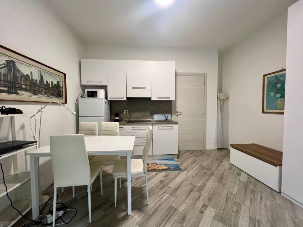 appartamento in vendita a Milano in zona Centro Direzionale