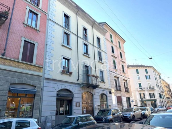 appartamento in vendita a Milano in zona Isola