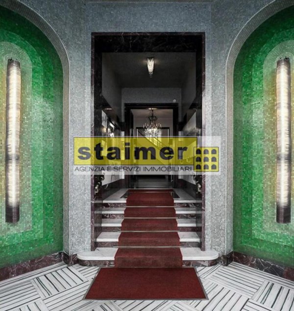 appartamento in vendita a Milano in zona Centro Direzionale