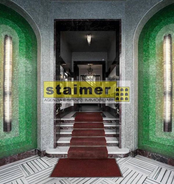 appartamento in vendita a Milano in zona Centro Direzionale